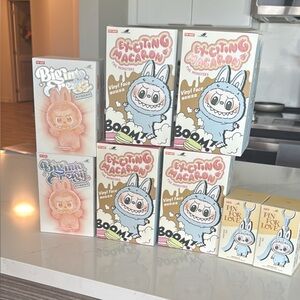 Exciting Macaron Vinyl Face Figures